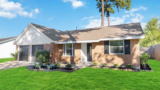 Houston null-story, 3-bed 12111 Wood Forest Drive-idx