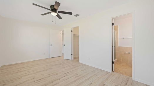 Houston null-story, 3-bed 12111 Wood Forest Drive-idx