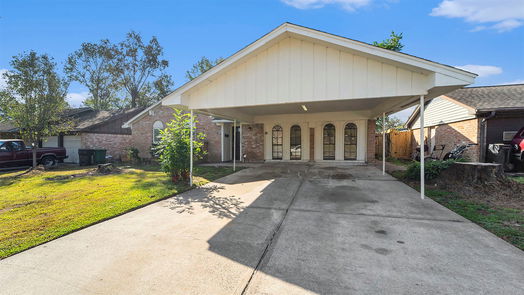 Houston 1-story, 5-bed 11042 Wood Shadows Drive-idx