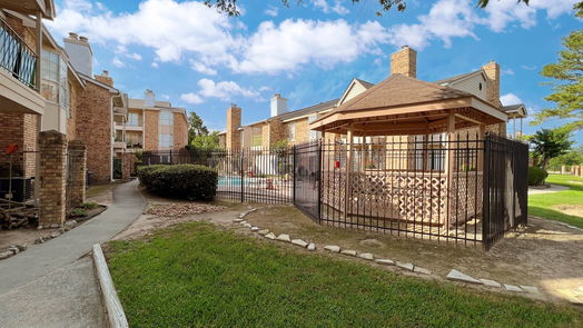 Houston 1-story, 1-bed 3770 Lovers Wood Lane 605-idx