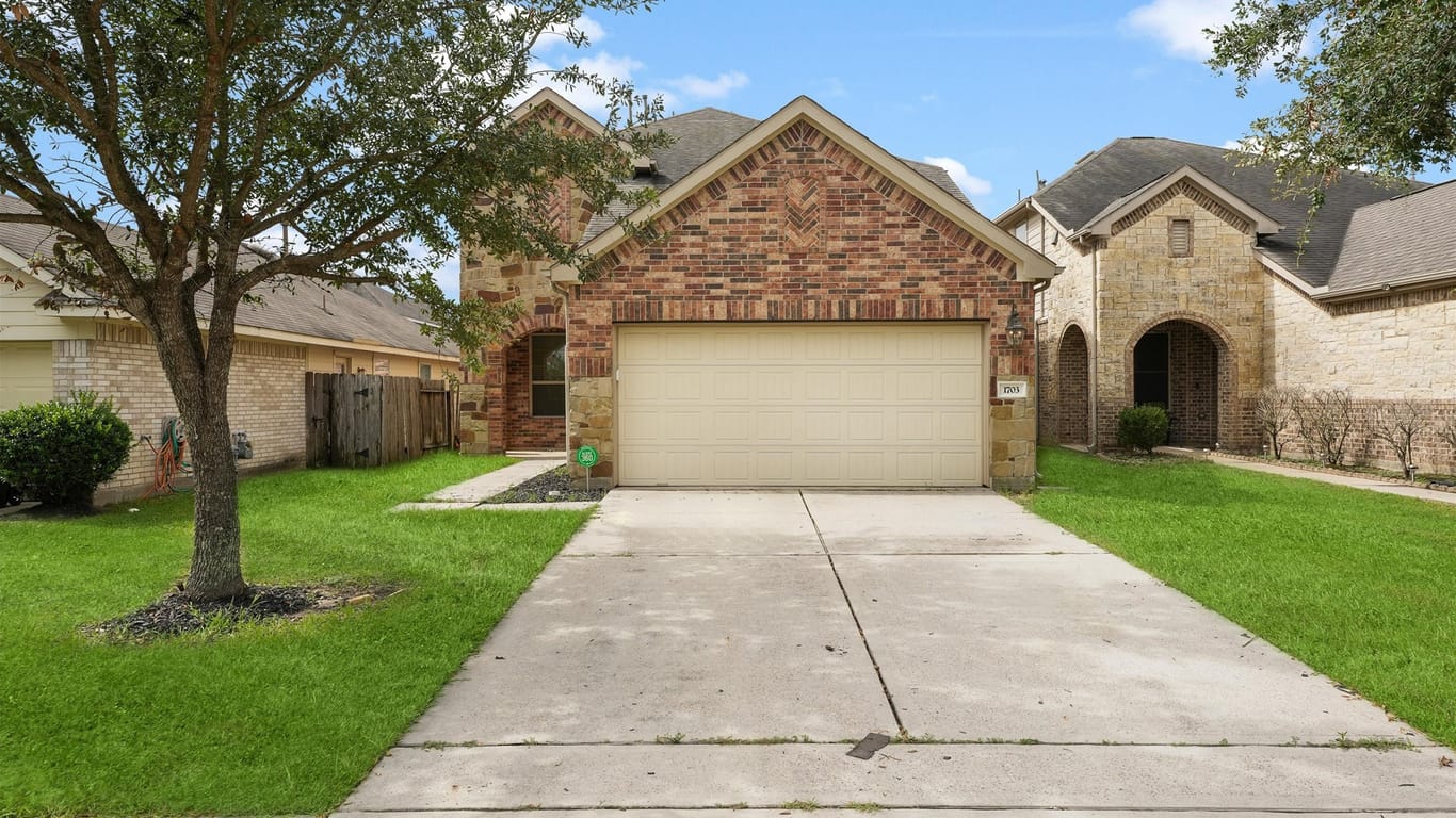 Houston 2-story, 4-bed 1703 Thornhollow Drive-idx