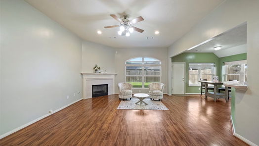 Houston 1-story, 2-bed 2106 Laurel Oaks Drive-idx