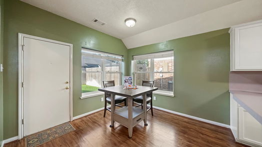 Houston 1-story, 2-bed 2106 Laurel Oaks Drive-idx