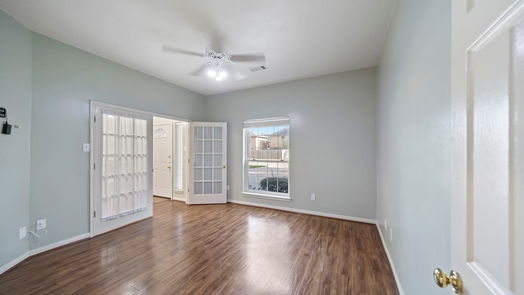 Houston 1-story, 2-bed 2106 Laurel Oaks Drive-idx
