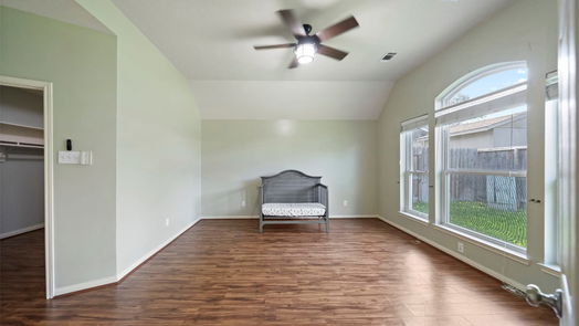 Houston 1-story, 2-bed 2106 Laurel Oaks Drive-idx