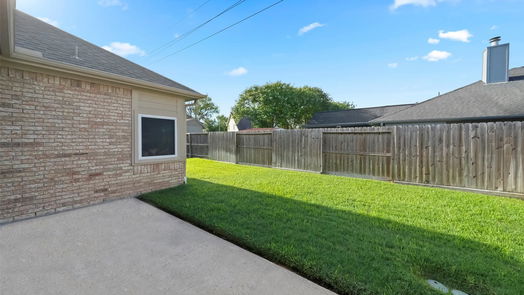 Houston 1-story, 2-bed 2106 Laurel Oaks Drive-idx