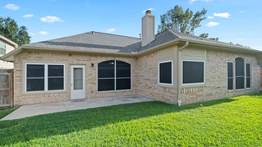 Houston 1-story, 2-bed 2106 Laurel Oaks Drive-idx