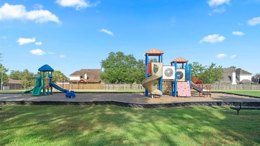 Houston 1-story, 2-bed 2106 Laurel Oaks Drive-idx