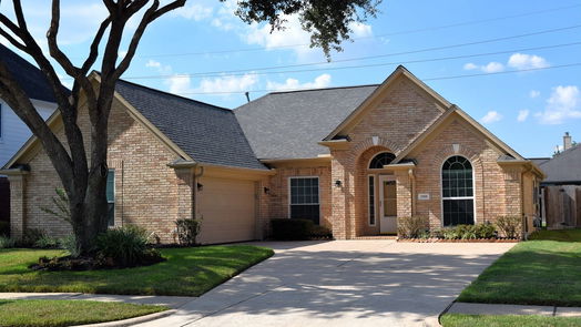 Houston 1-story, 2-bed 2106 Laurel Oaks Drive-idx
