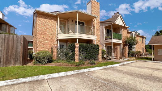 Houston 1-story, 1-bed 3770 Lovers Wood Lane 605-idx