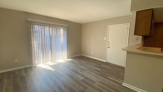 Houston 1-story, 1-bed 12905 Woodforest Boulevard 607-idx