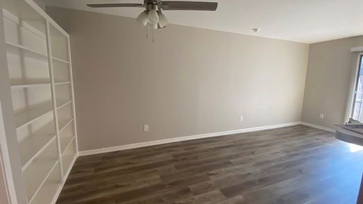 Houston 1-story, 1-bed 12905 Woodforest Boulevard 607-idx