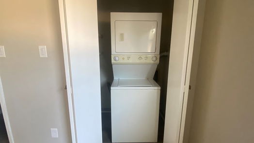Houston 1-story, 1-bed 12905 Woodforest Boulevard 607-idx