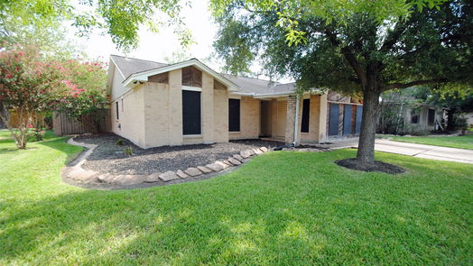 Houston 1-story, 3-bed 1346 Castle Glen Drive-idx