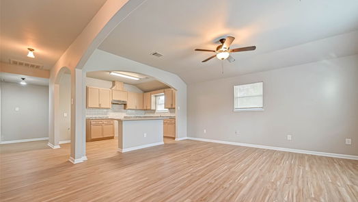 Houston 1-story, 4-bed 14615 Brownsville Street-idx
