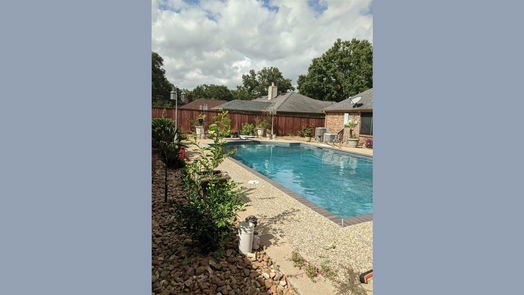 Houston 2-story, 5-bed 14118 Woodwolf-idx