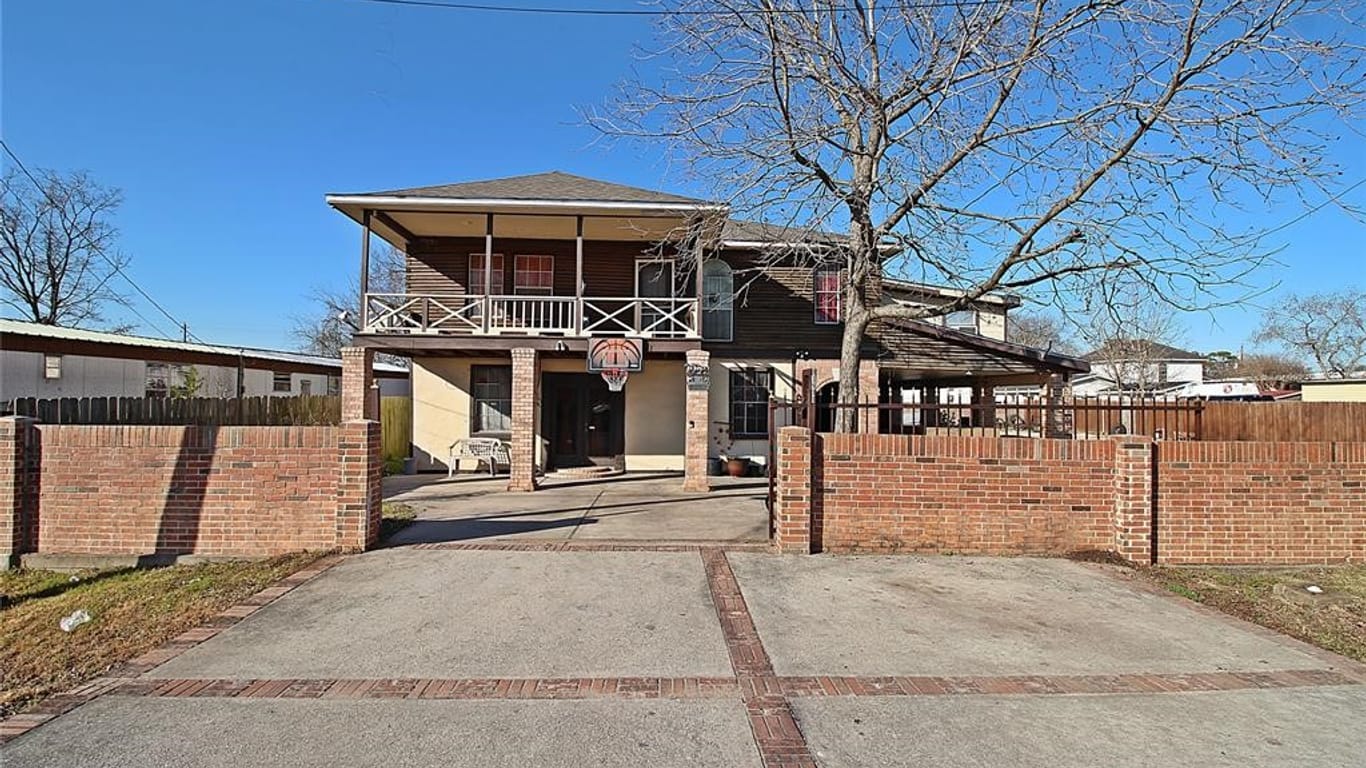 Houston 2-story, 4-bed 13915 Brownsville Street-idx