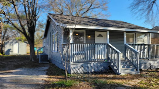 Houston 1-story, 3-bed 13517 Utica Street-idx