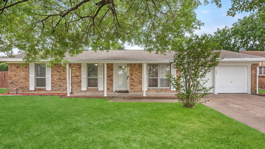 Houston 1-story, 3-bed 13826 Hollypark Drive-idx