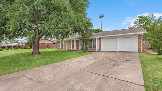 Houston 1-story, 3-bed 13826 Hollypark Drive-idx