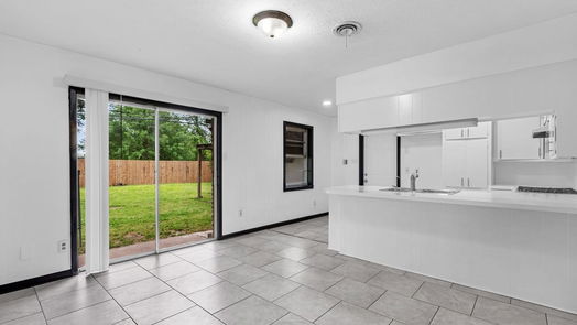 Houston 1-story, 3-bed 13826 Hollypark Drive-idx