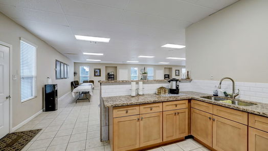 Houston 1-story, null-bed 856 Normandy Street-idx
