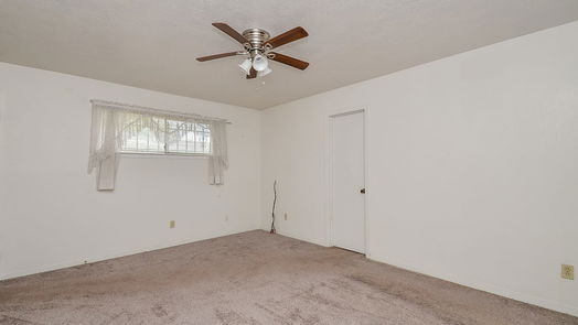 Houston 1-story, 3-bed 14123 Woodforest Boulevard-idx