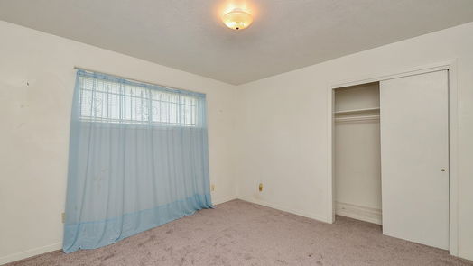 Houston 1-story, 3-bed 14123 Woodforest Boulevard-idx
