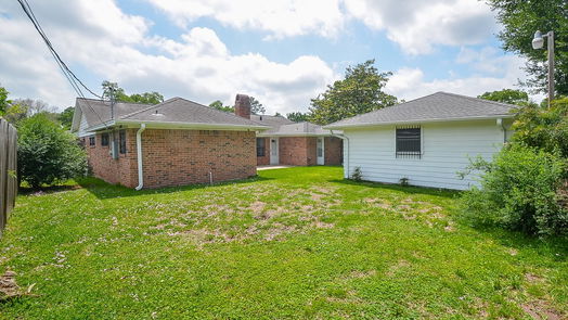 Houston 1-story, 3-bed 14123 Woodforest Boulevard-idx