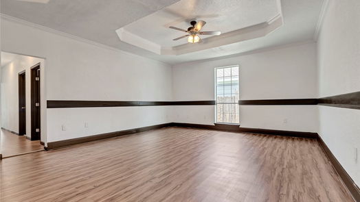 Houston 1-story, 5-bed 14214 Garber Lane-idx