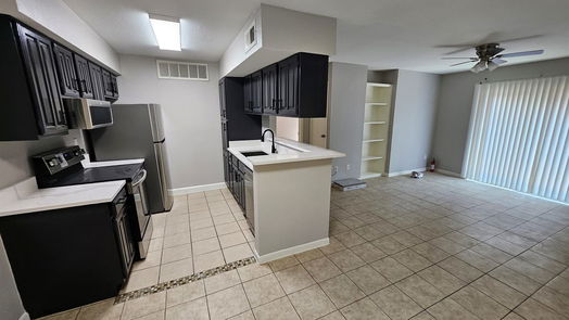 Houston 1-story, 1-bed 12955 Woodforest Boulevard 63-idx