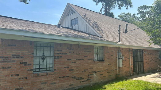 Houston 1-story, 3-bed 14030 Woodforest Boulevard-idx