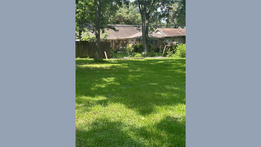 Houston 1-story, 3-bed 14030 Woodforest Boulevard-idx