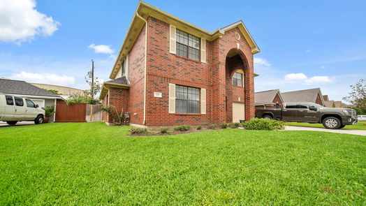 Houston 2-story, 4-bed 128 Black Walnut Drive-idx