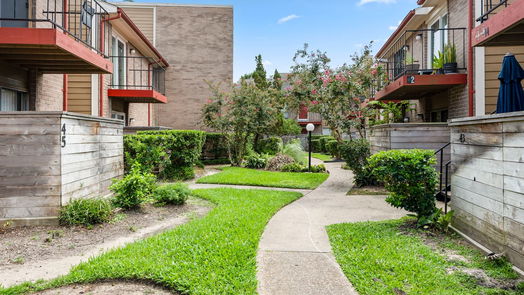 Houston 1-story, 1-bed 12955 Woodforest Boulevard 48-idx