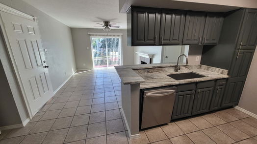 Houston 1-story, 1-bed 12955 Woodforest Boulevard 4-idx