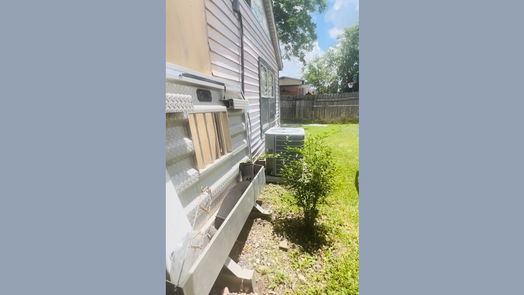 Houston 1-story, 2-bed 13426 Vicksburg Street-idx