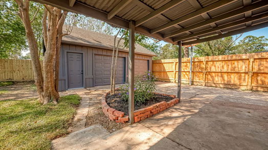 Houston 1-story, 4-bed 14318 Hollypark Drive-idx