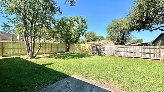 Houston 1-story, 3-bed 14839 Beaconsfield Drive-idx