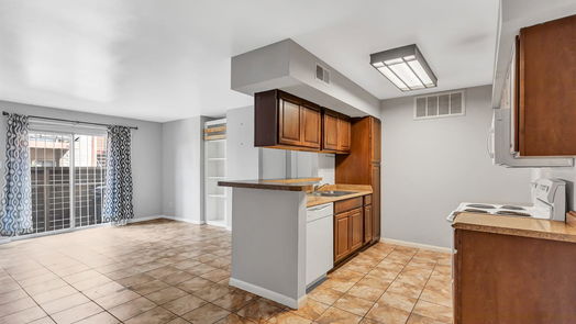 Houston 1-story, 1-bed 12955 Woodforest Boulevard 61-idx