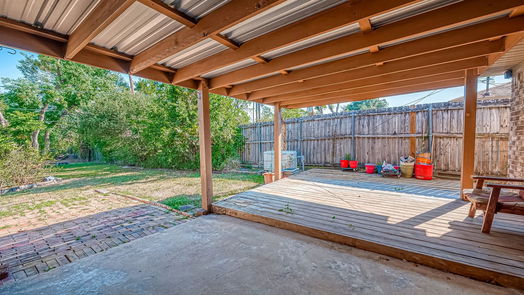 Houston 1-story, 3-bed 670 Fawn Drive-idx