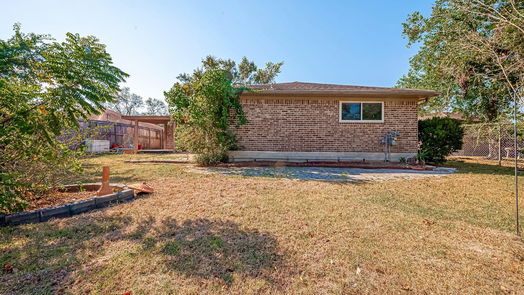 Houston 1-story, 3-bed 670 Fawn Drive-idx