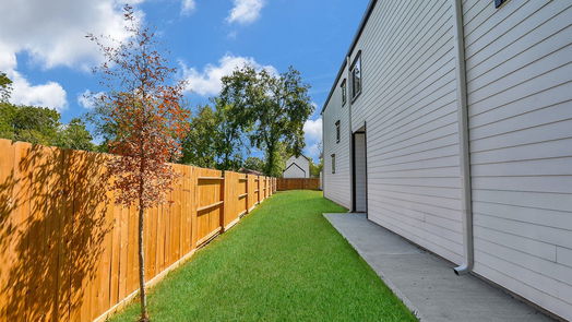 Houston 2-story, 3-bed 8628 Allwood Street-idx