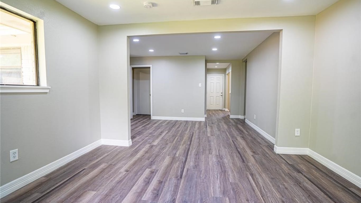 Houston 1-story, 4-bed 7130 Heath Street-idx
