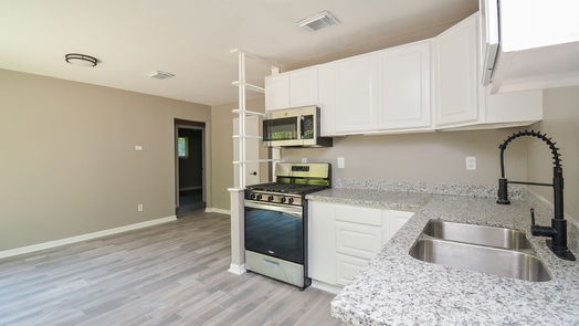 Houston 1-story, 3-bed 7724 Bretshire Drive-idx