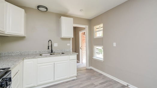 Houston 1-story, 3-bed 7724 Bretshire Drive-idx