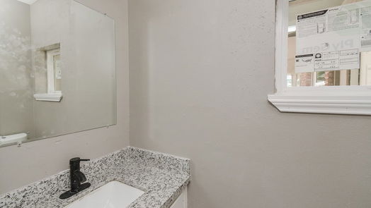 Houston 1-story, 3-bed 7724 Bretshire Drive-idx