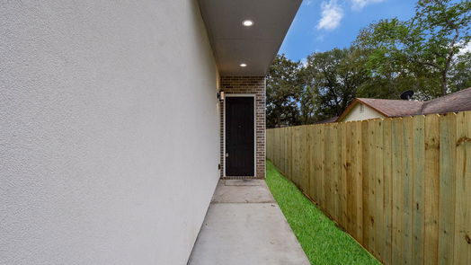 Houston 2-story, 3-bed 8420 Lanewood Drive-idx