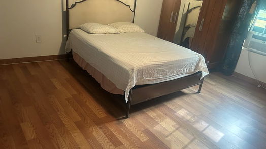 Houston 1-story, 5-bed 4405 Plaag Street-idx