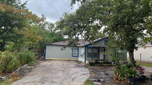 Houston 1-story, 5-bed 4405 Plaag Street-idx